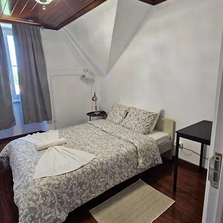 Palazzo Gh * سينترا