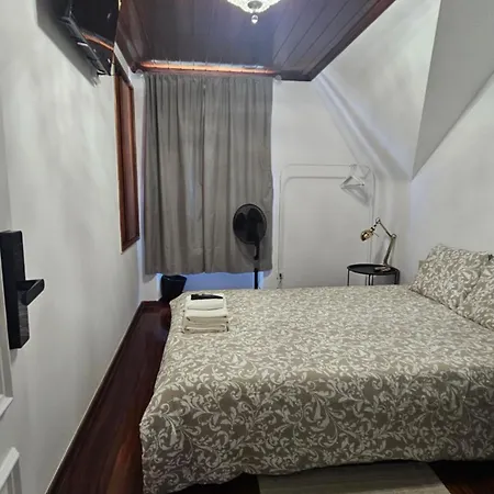 Palazzo Gh بيت ضيافة سينترا