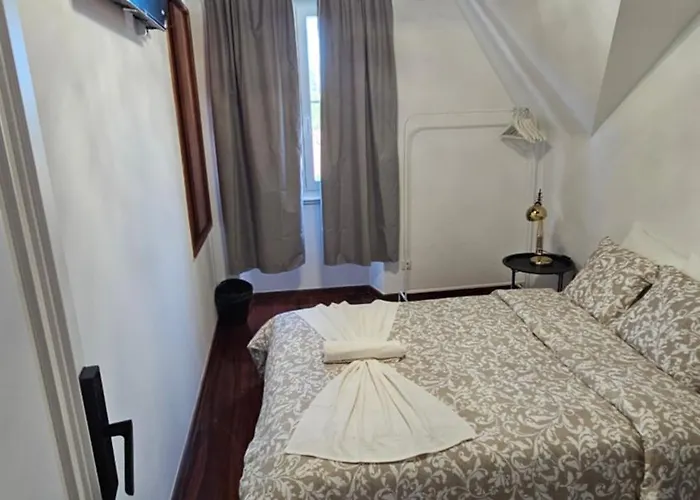 Palazzo Gh Πανσιόν *